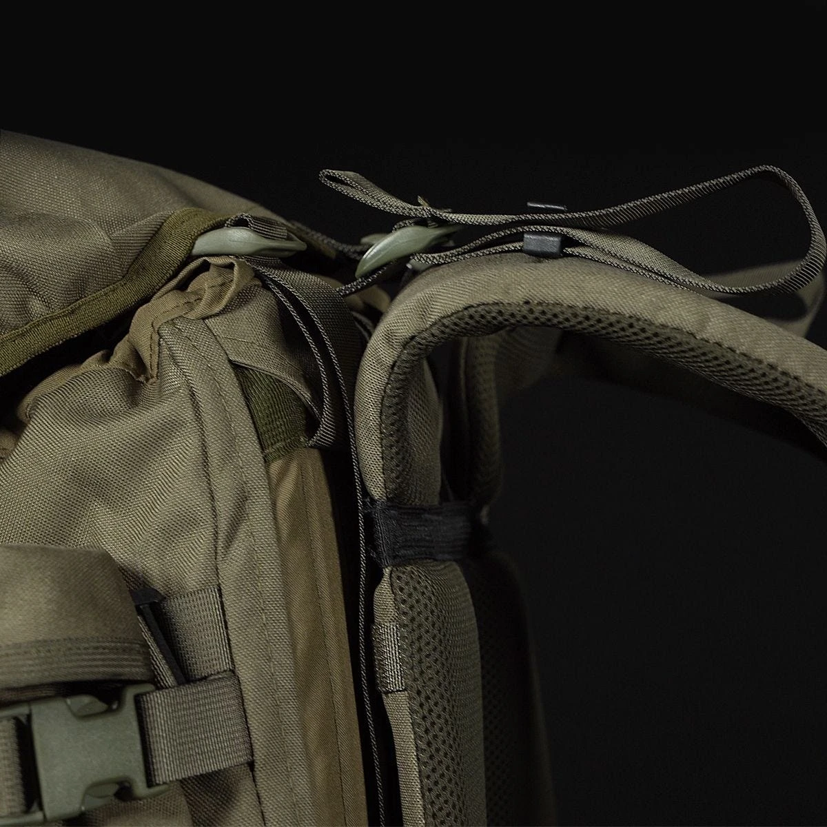 Wisport Reindeer 55L Rucksack Olive Green 4 Wisport Reindeer 55L Rucksack Olive Green - Image 4